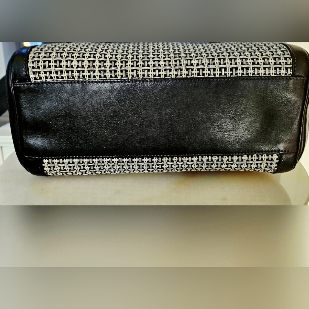 Dolce & Gabbana Black & White Large Sicily Woven Top Handle Bag - Picture 4 of 15